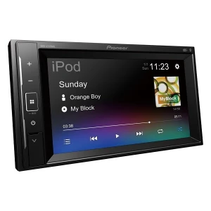 Autórádió Pioneer DMH-A240DAB érintőképernyővel, DAB+ rádióval és Bluetooth kapcsolattal.