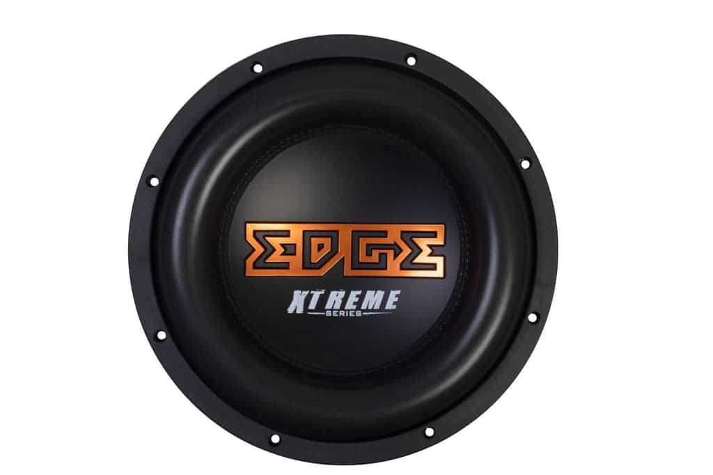 Mélynyomó subwoofer Edge EDX12D2-E3, kiváló hangminőség és erőteljes basszus az autóhangszórók közöt.