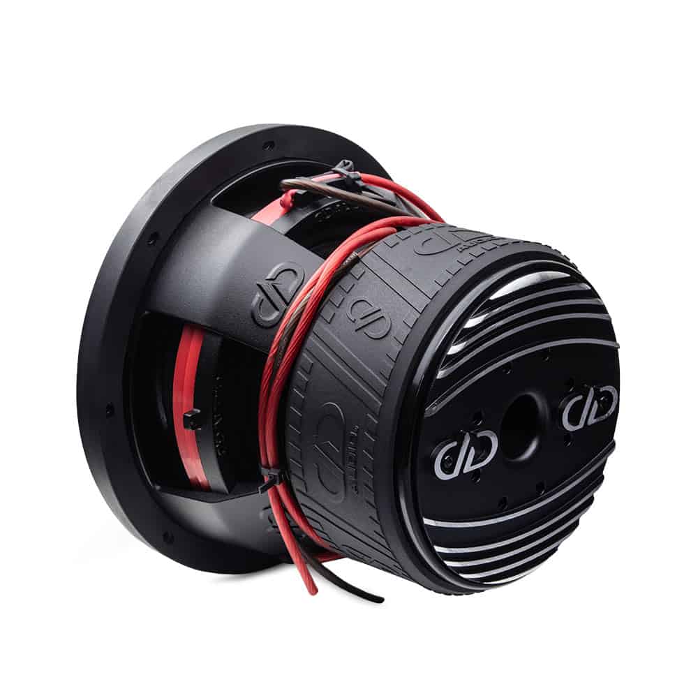 Digitális subwoofer hangszóró a Subwoofer Digital Designs 710F-D4 modellhez.
