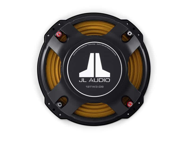 JL Audio 12TW3-D4 mélynyomó, kiváló hangzás és erőteljes basszus.